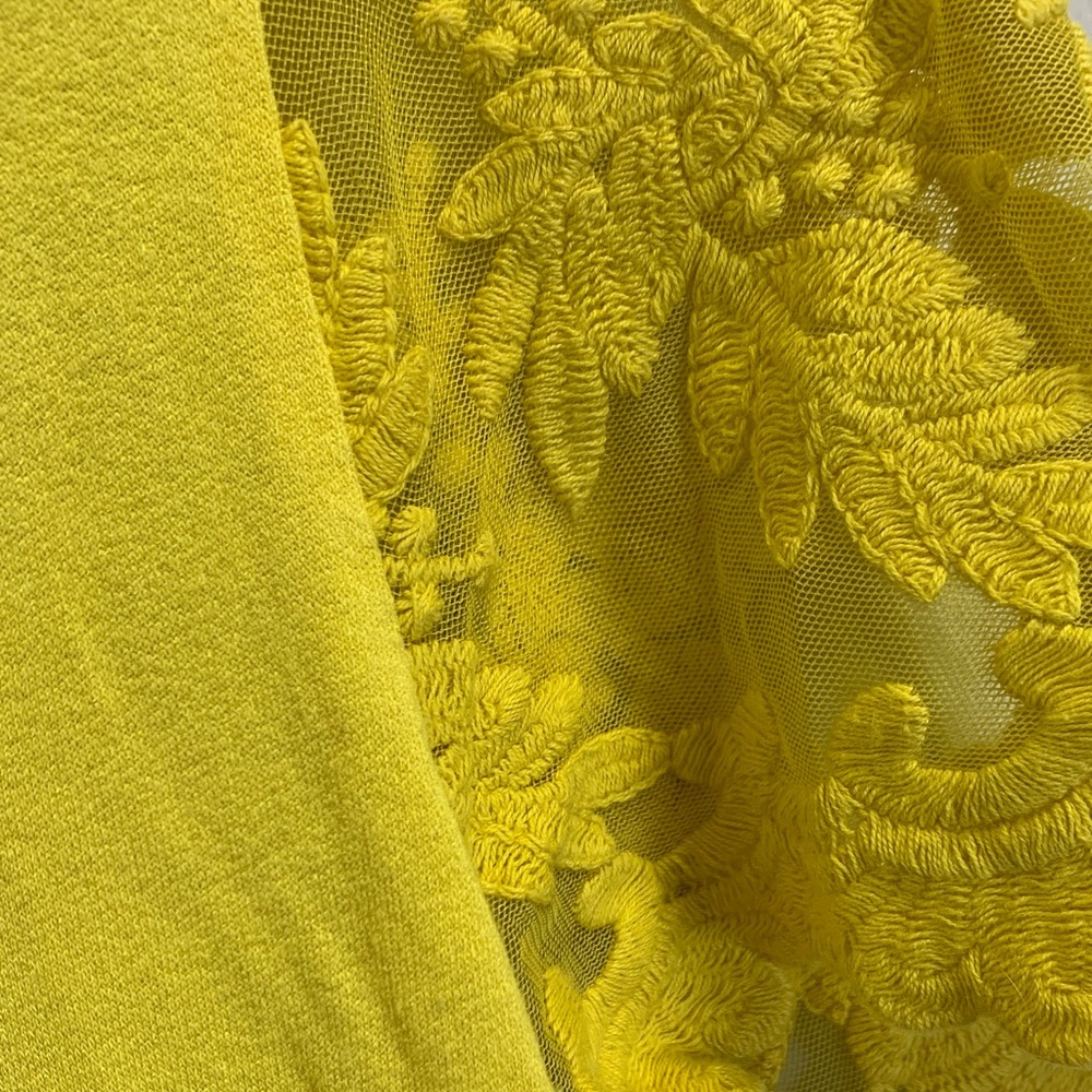 Yellow Lace Sleeve Women's Top - Picture 6 of 6